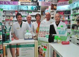 Farmacia Ruiz Casares grupo de farmacéuticos 